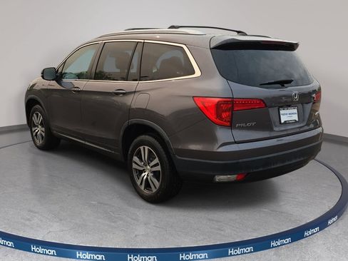 Used 2017 Honda Pilot EX image 8