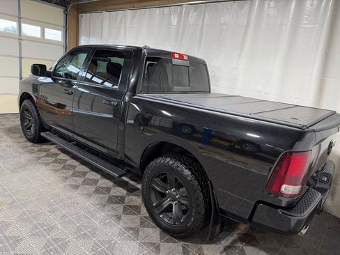 Used 2015 RAM 1500 Sport w/ Black Ram 1500 Sport Group AWD/4WD image 4