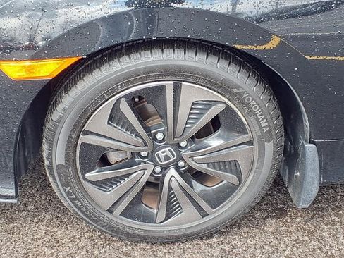 Used 2018 Honda Civic EX-L image 24