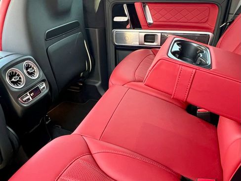 Certified 2022 Mercedes-Benz G 63 AMG 4MATIC image 19