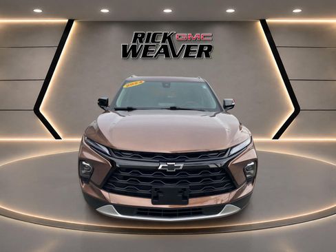 Used 2024 Chevrolet Blazer LT w/ Midnight/Sport Edition AWD/4WD image 10