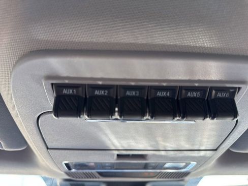 Used 2023 Ford F350 Lariat w/ Sport Appearance Package AWD/4WD image 33
