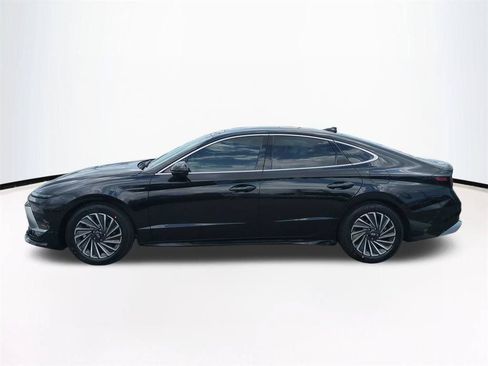 New 2026 Hyundai Sonata Limited FWD image 8