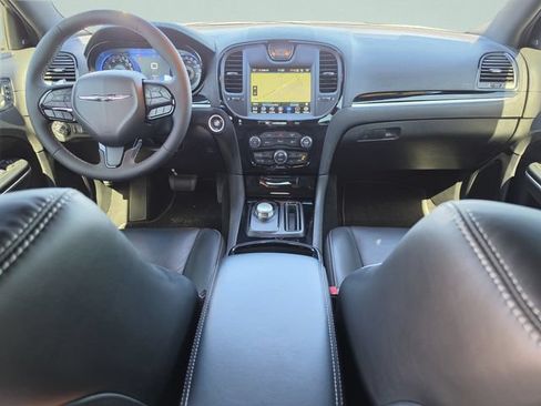 Used 2023 Chrysler 300 S w/ Comfort Group RWD image 17