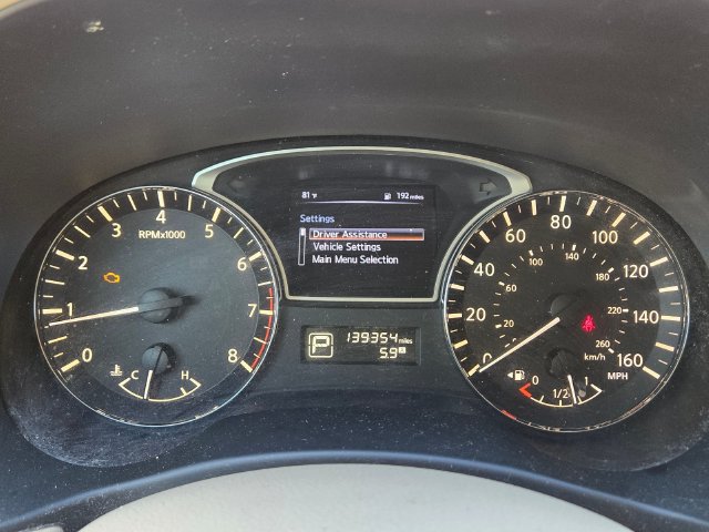 Used 2015 Nissan Pathfinder SV w/ Trailer Tow Package FWD image 23