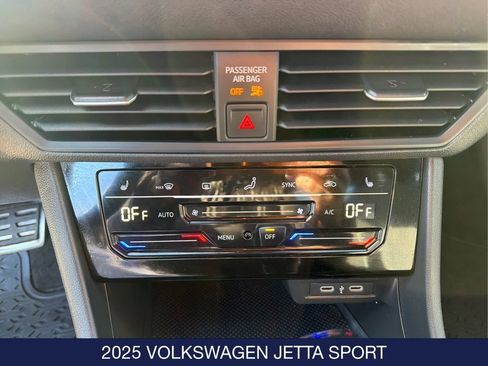 Used 2025 Volkswagen Jetta Sport FWD image 27