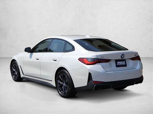 Used 2023 BMW i4 eDrive40 RWD image 10