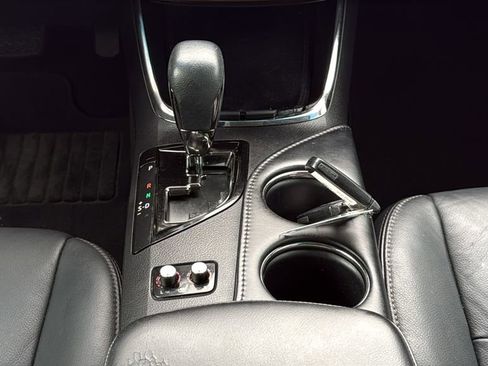 Used 2015 Toyota Avalon XLE Touring FWD image 25