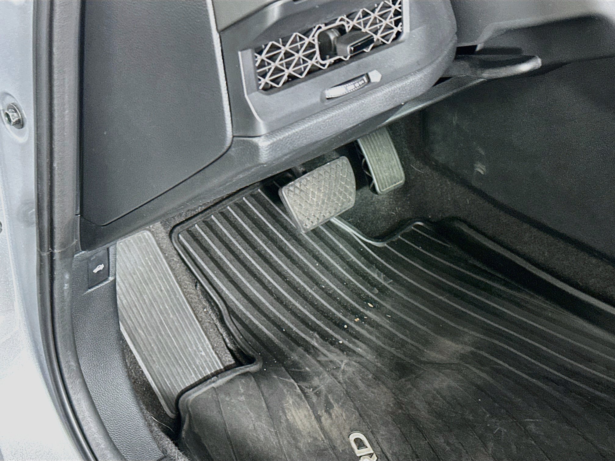 Used 2024 Honda Accord LX image 16