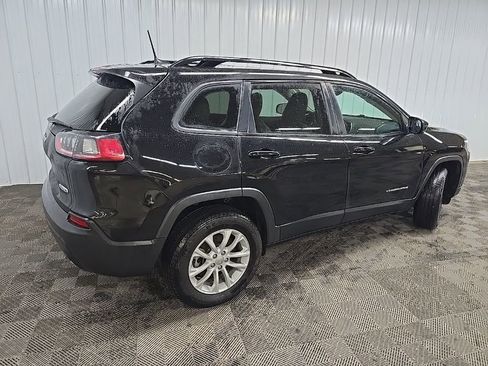 Used 2022 Jeep Cherokee Latitude Lux image 3