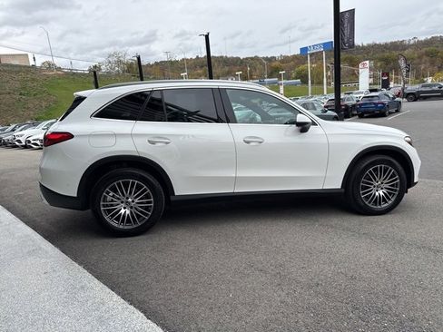 Certified 2025 Mercedes-Benz GLC 300 4MATIC image 6