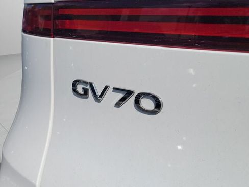 New 2026 Genesis GV70 2.5T AWD/4WD image 31