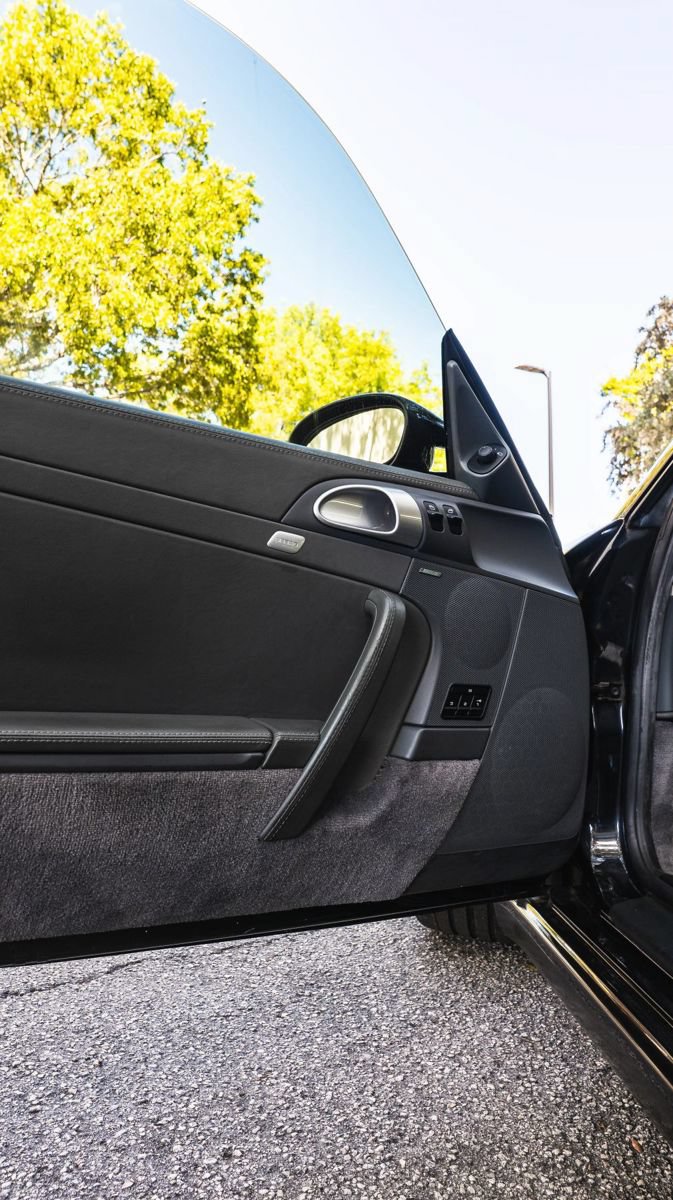 Used 2006 Porsche 911 Carrera S RWD image 9