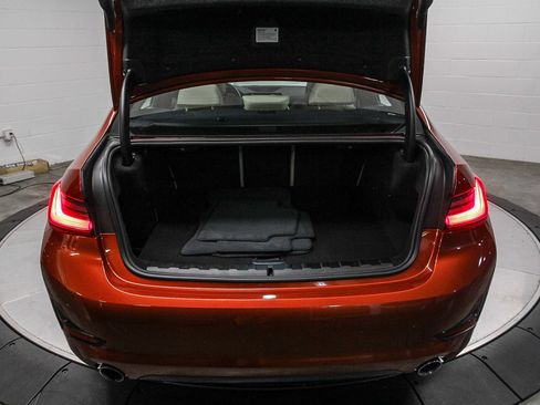 Used 2022 BMW 330e xDrive w/ Premium Package image 26