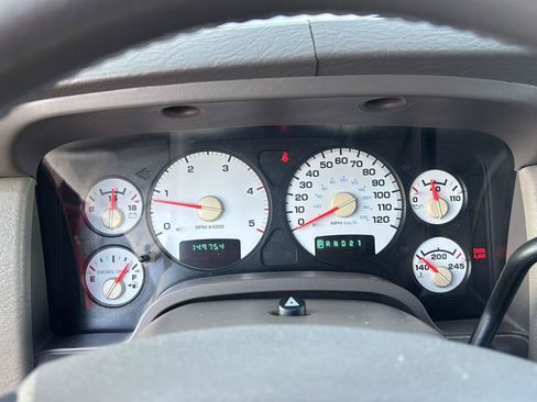 Used 2004 Dodge Ram 3500 Truck SLT w/ Trailer Tow Group RWD image 11