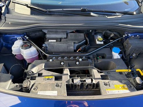 Certified 2021 Volkswagen ID.4 Pro S w/ Gradient Package image 24