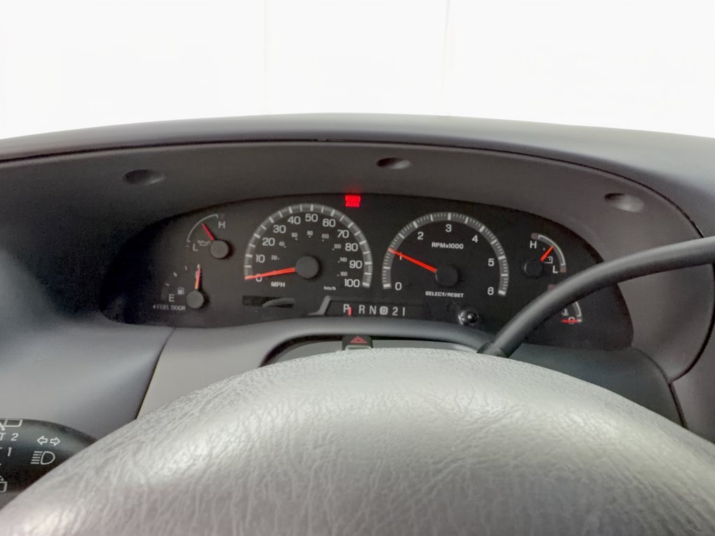 Used 1999 Ford Expedition XLT RWD image 25