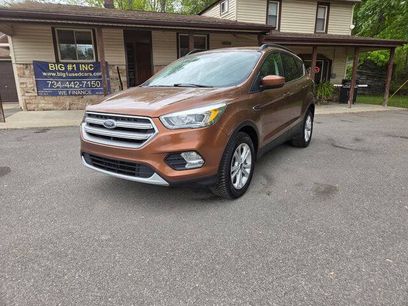 Used 2017 Ford Escape SE w/ SE Leather Comfort Package
