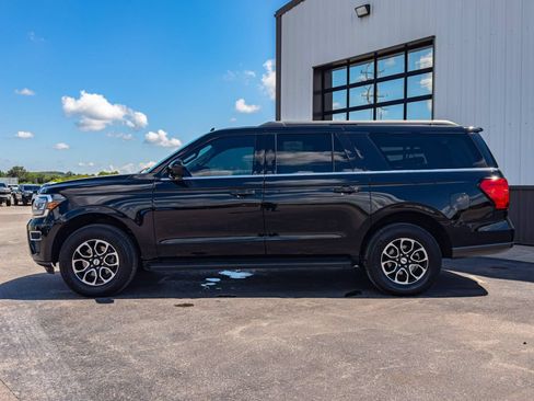 Used 2022 Ford Expedition Max XLT AWD/4WD image 4