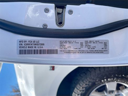 Used 2021 RAM 1500 Tradesman w/ Chrome Appearance Group image 29