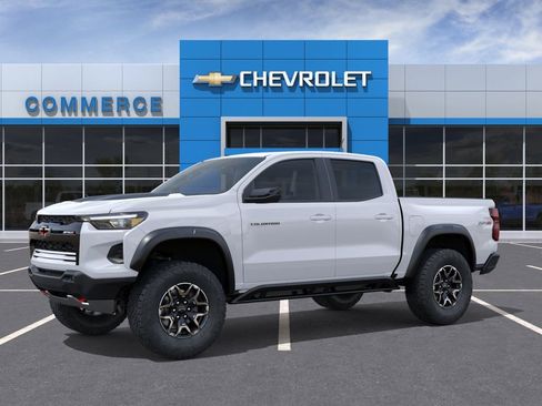 New 2026 Chevrolet Colorado ZR2 w/ Technology Package AWD/4WD image 2