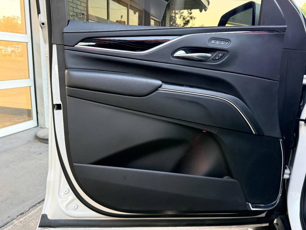 Used 2023 Cadillac Escalade V w/ LPO, Floor Liner Package AWD/4WD image 17