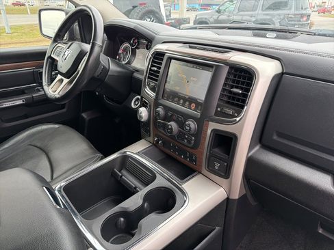 Used 2017 RAM 1500 Laramie w/ Convenience Group image 29