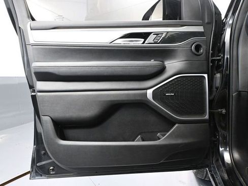 Used 2022 Jeep Wagoneer Series II image 21