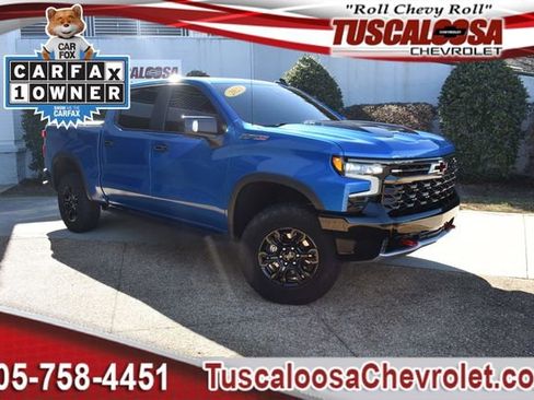 Used 2023 Chevrolet Silverado 1500 ZR2 w/ Technology Package image 1