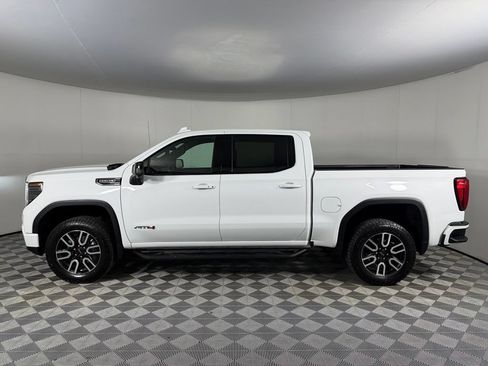 Used 2024 GMC Sierra 1500 AT4 w/ Technology Package AWD/4WD image 10