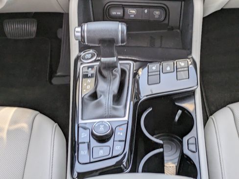 Certified 2023 Kia Sportage EX AWD/4WD image 14