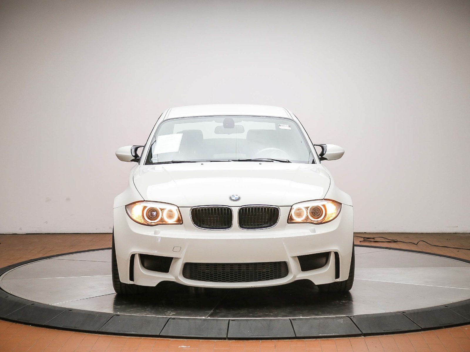 Used 2011 BMW 1 Series M RWD image 3