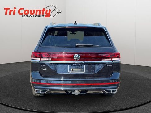 Used 2024 Volkswagen Atlas SEL Premium R-Line image 7