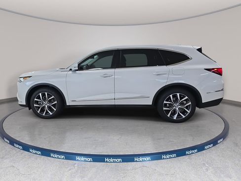 Used 2023 Acura MDX FWD w/ Technology Package image 11
