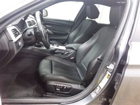 Used 2015 BMW 320i xDrive Sedan image 10