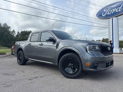 New 2025 Ford Maverick Lobo