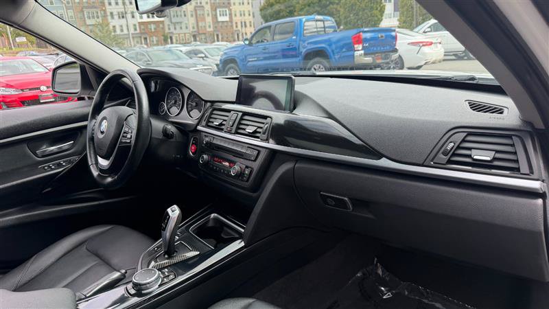 Used 2014 BMW 335i xDrive Sedan AWD/4WD image 7