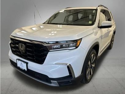 Certified 2024 Honda Pilot Touring
