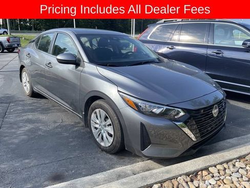 Used 2024 Nissan Sentra S FWD image 11