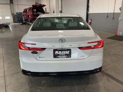 New 2026 Toyota Camry XLE image 5
