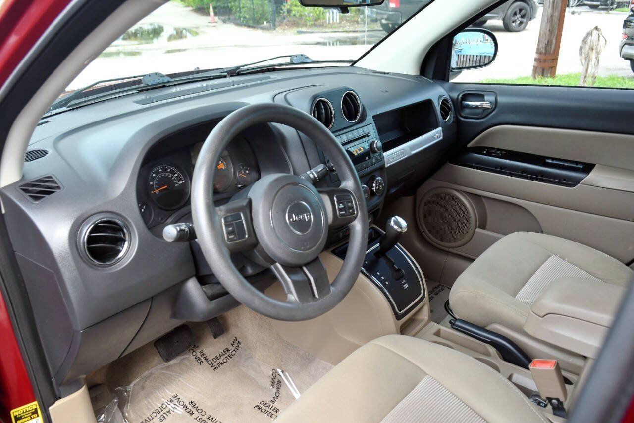 Used 2014 Jeep Compass Sport w/ Power Value Group AWD/4WD image 22