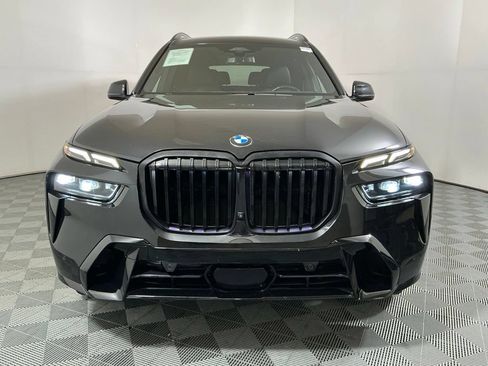 Certified 2024 BMW X7 xDrive40i w/ M Sport Package AWD/4WD image 3