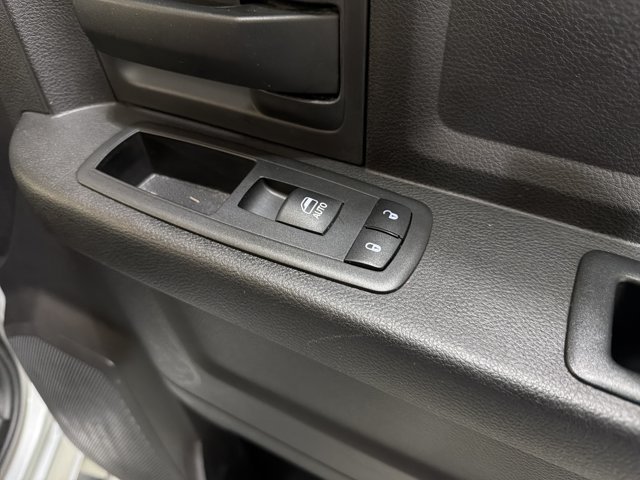 Used 2017 RAM 2500 Tradesman w/ Chrome Appearance Group AWD/4WD image 39
