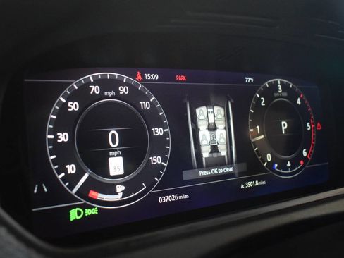 Used 2018 Land Rover Range Rover Velar S AWD/4WD image 54