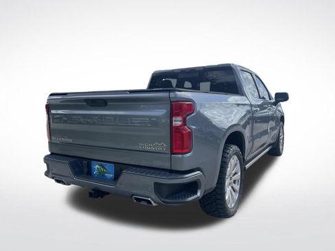 Used 2022 Chevrolet Silverado 1500 High Country w/ Technology Package AWD/4WD image 6