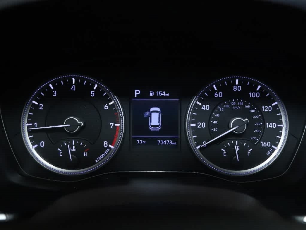 Used 2020 Hyundai Santa Fe SE FWD image 25