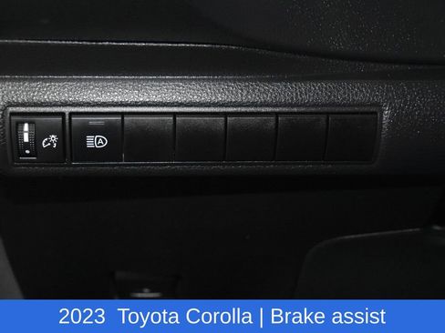 Used 2023 Toyota Corolla LE image 9