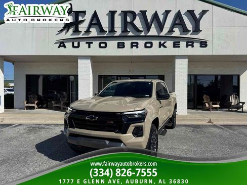 Used 2023 Chevrolet Colorado Z71 AWD/4WD image 1