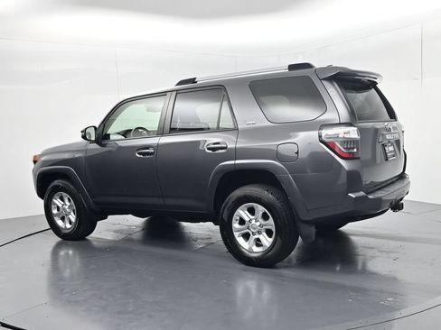 Used 2019 Toyota 4Runner SR5 Premium AWD/4WD image 5