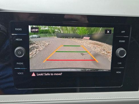 New 2026 Volkswagen Taos SE AWD/4WD image 20